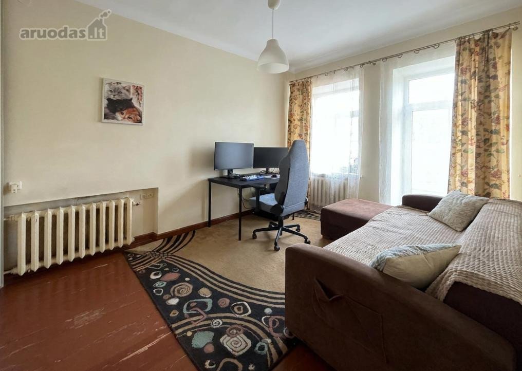 Parduodamas 2 atskirų kambarių butas su