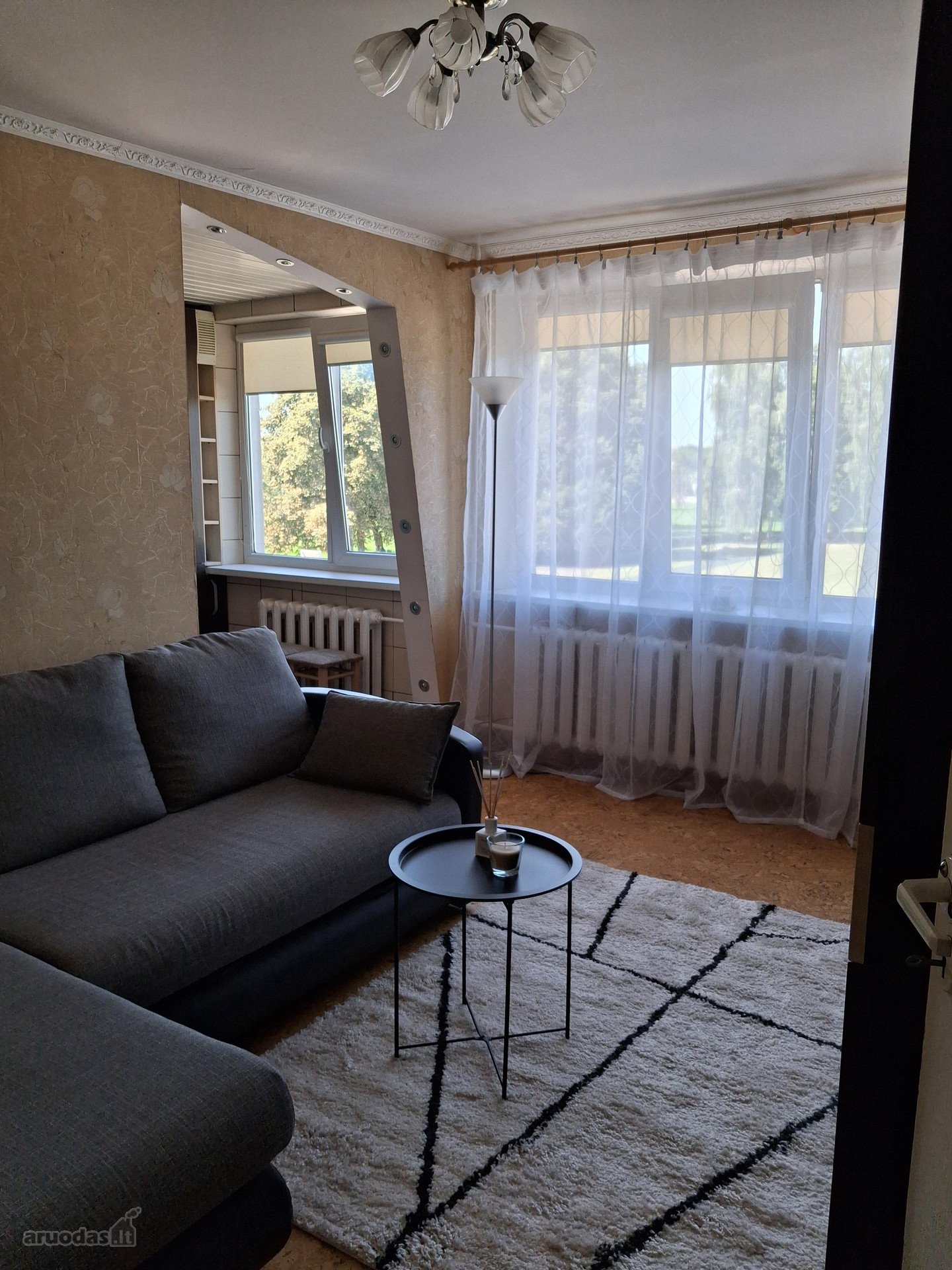 Parduodamas jaukus tvarkingas ir sviesus
