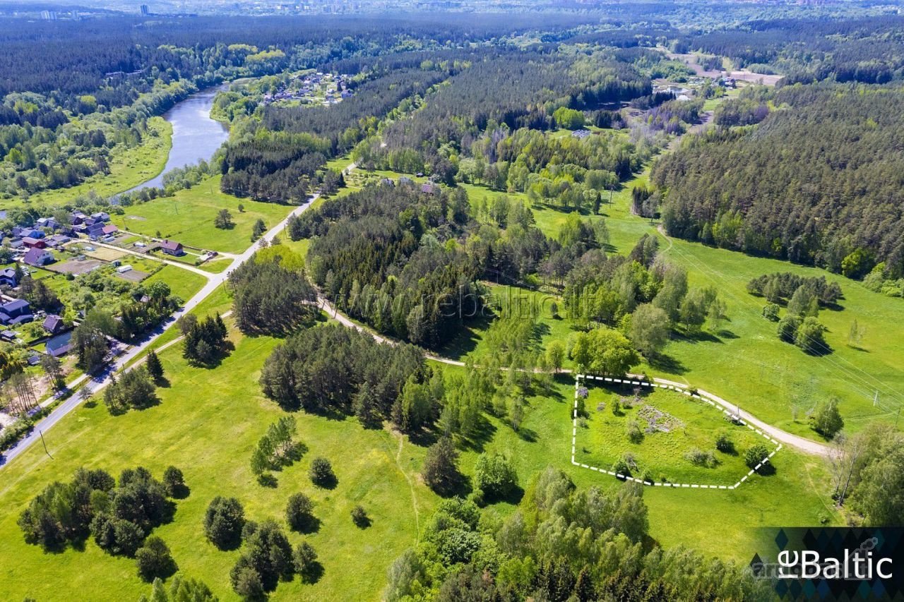 Vilniaus mieste, Verkių regioniniame parke,