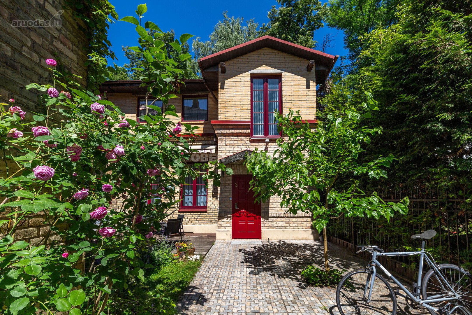 Išnuomojamas 4 kambarių, 96 m² sublokuotas