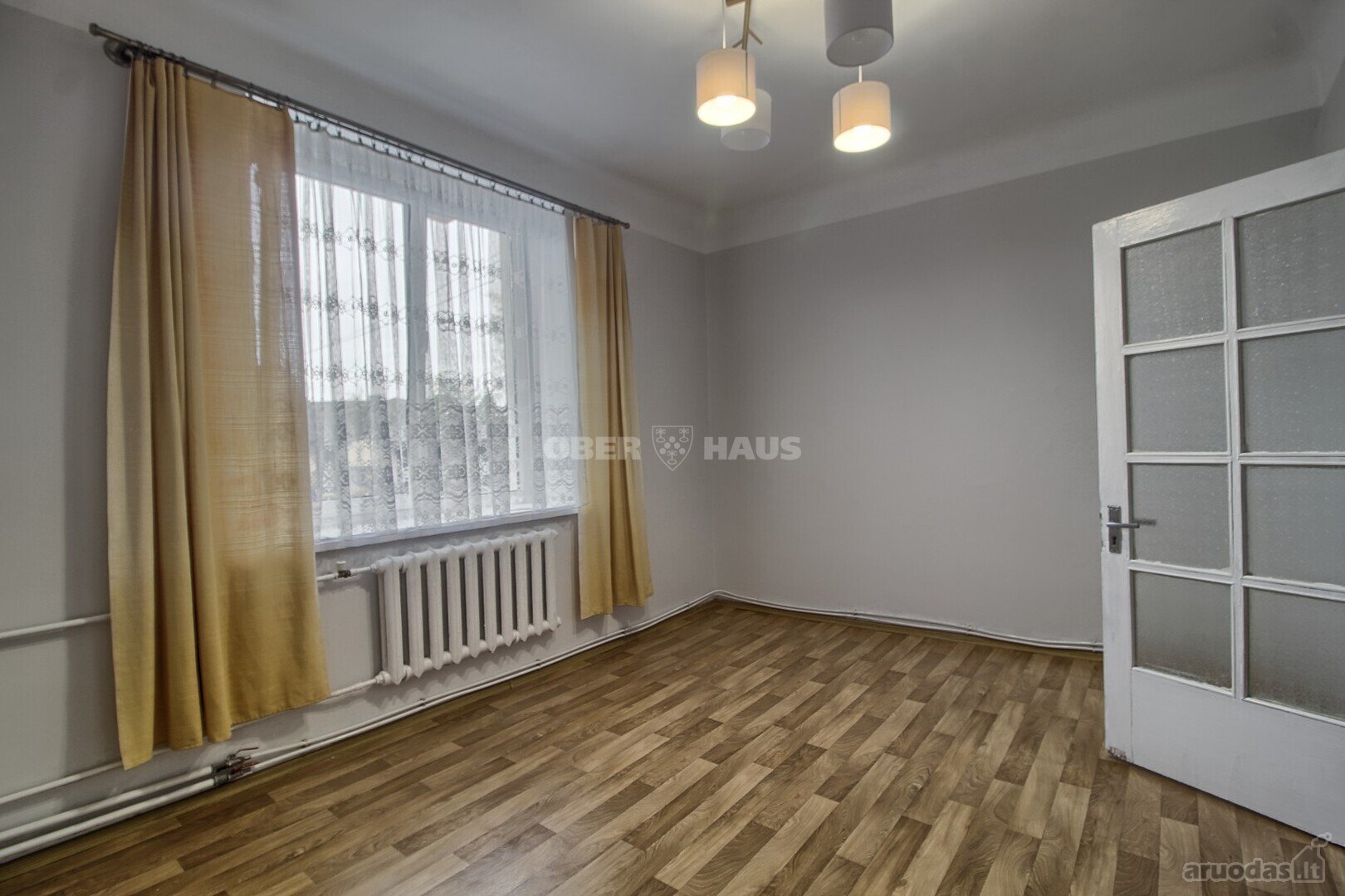 Parduodamas tvarkingas 3 k. butas Topolių g.,