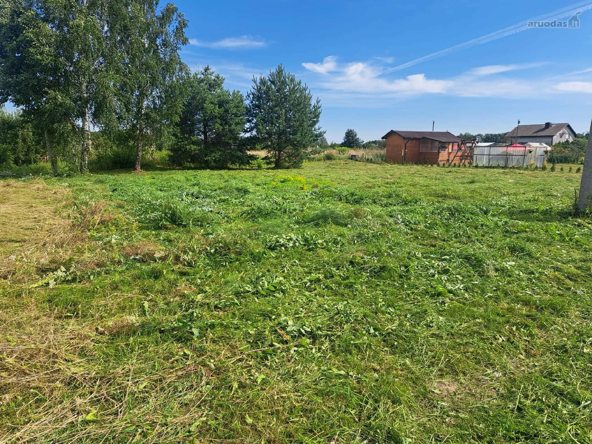 SB „daumantai“ parduodamas jaukus 6 arų