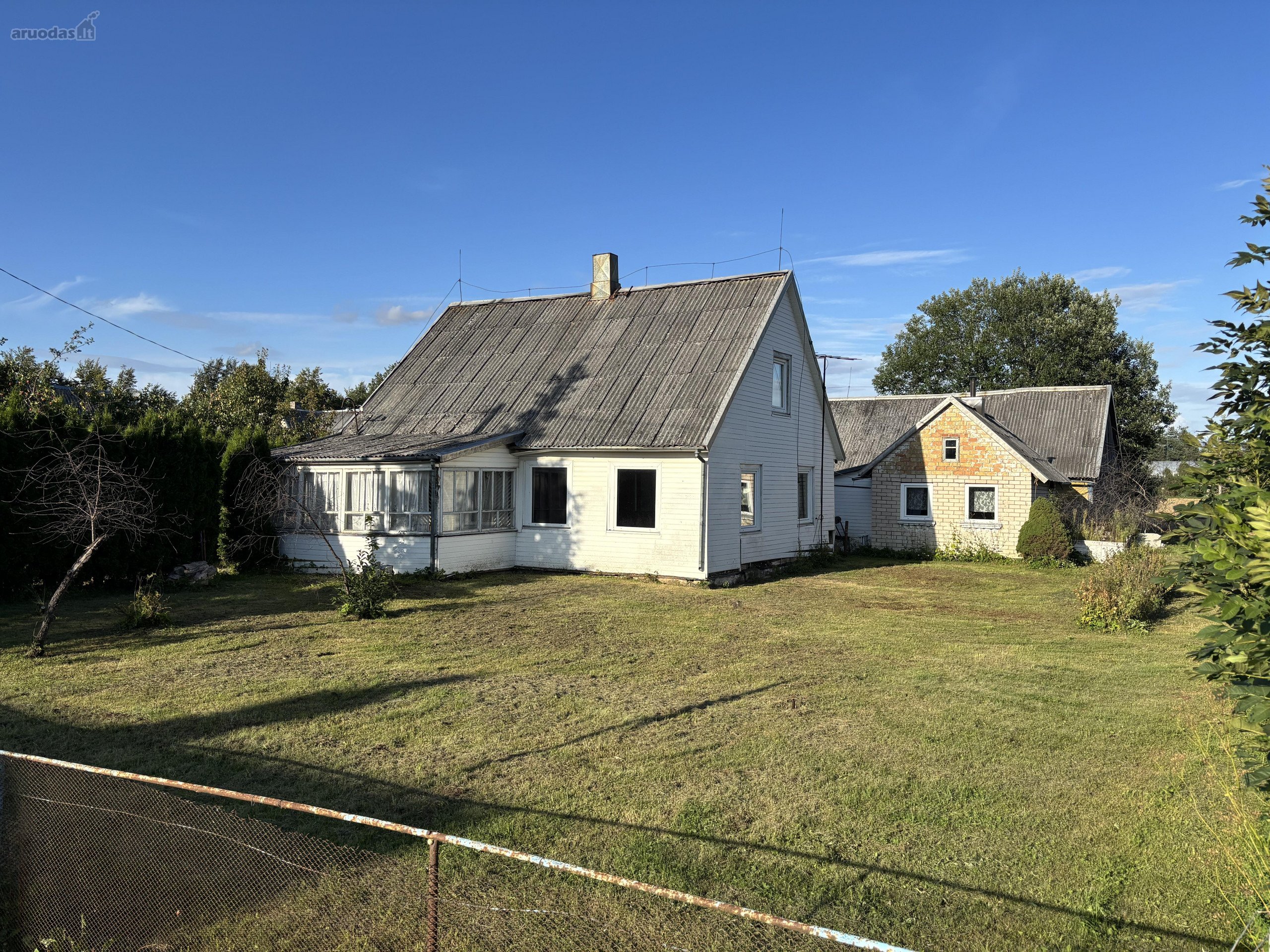 Parduodama sodyba Tirkšlių miestelyje
