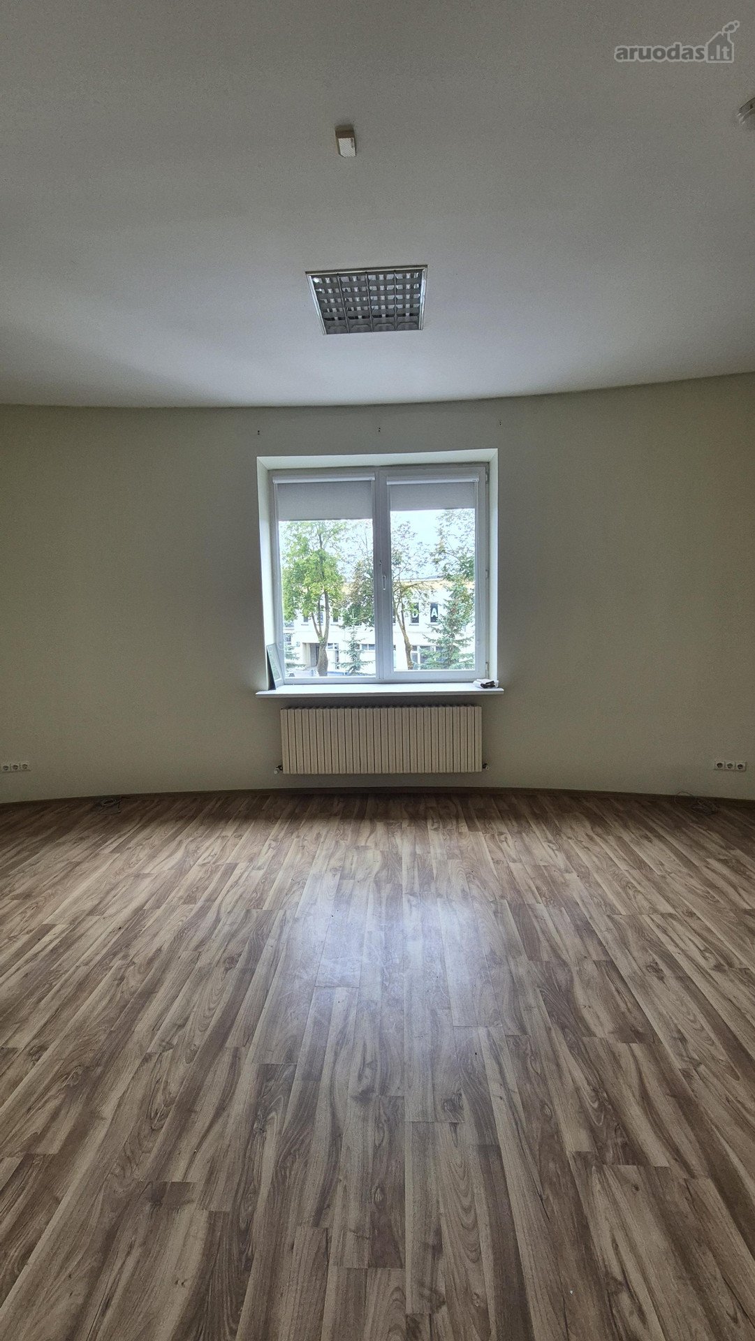 Išnuomojamos administracinės paskirties