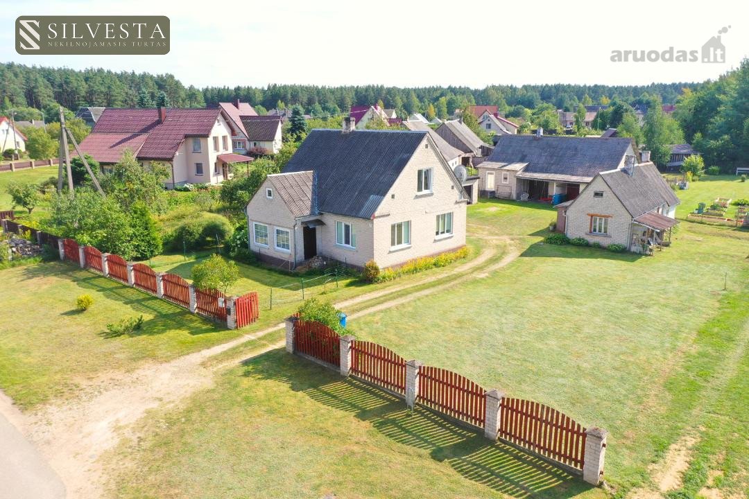 Vilniaus r. sav., Rukainių k. parduodama namo