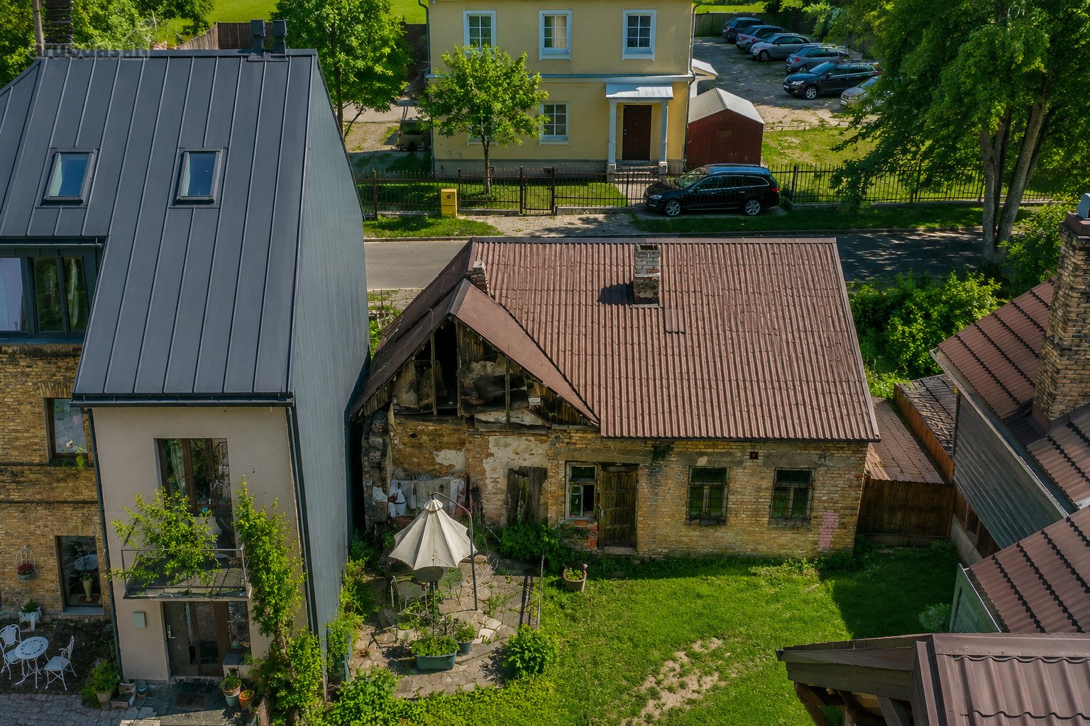 Vieta, Kuri Turi Charakterį – 37,68 M²
