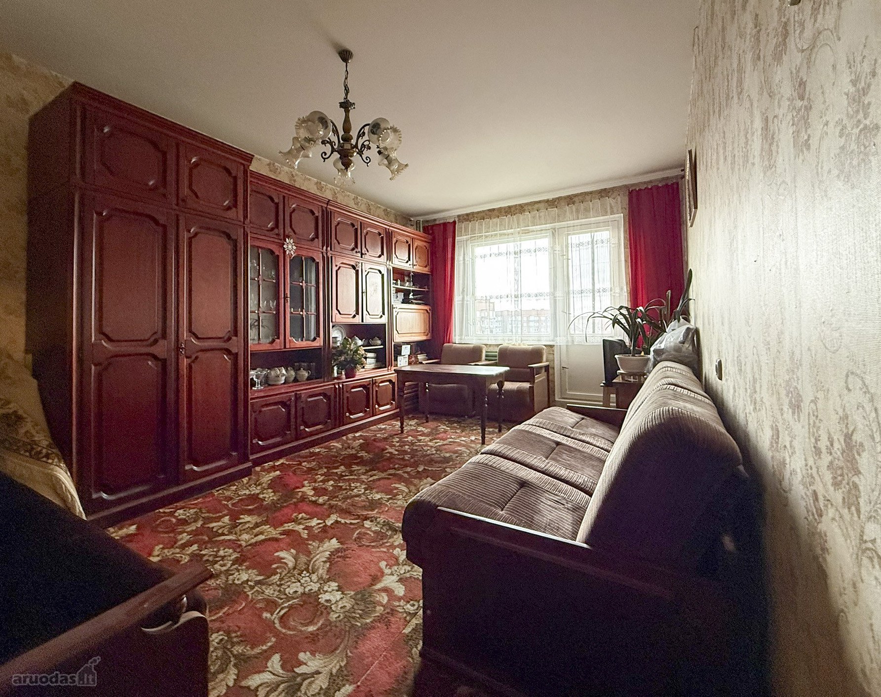 Parduodamas Erdvus 3 Kambarių Butas
