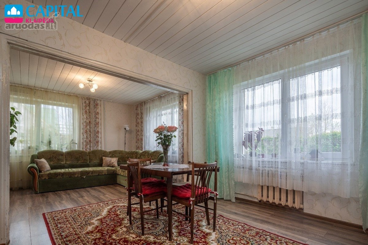 Parduodamas 5 kambarių (121,56 kvadr.) namas