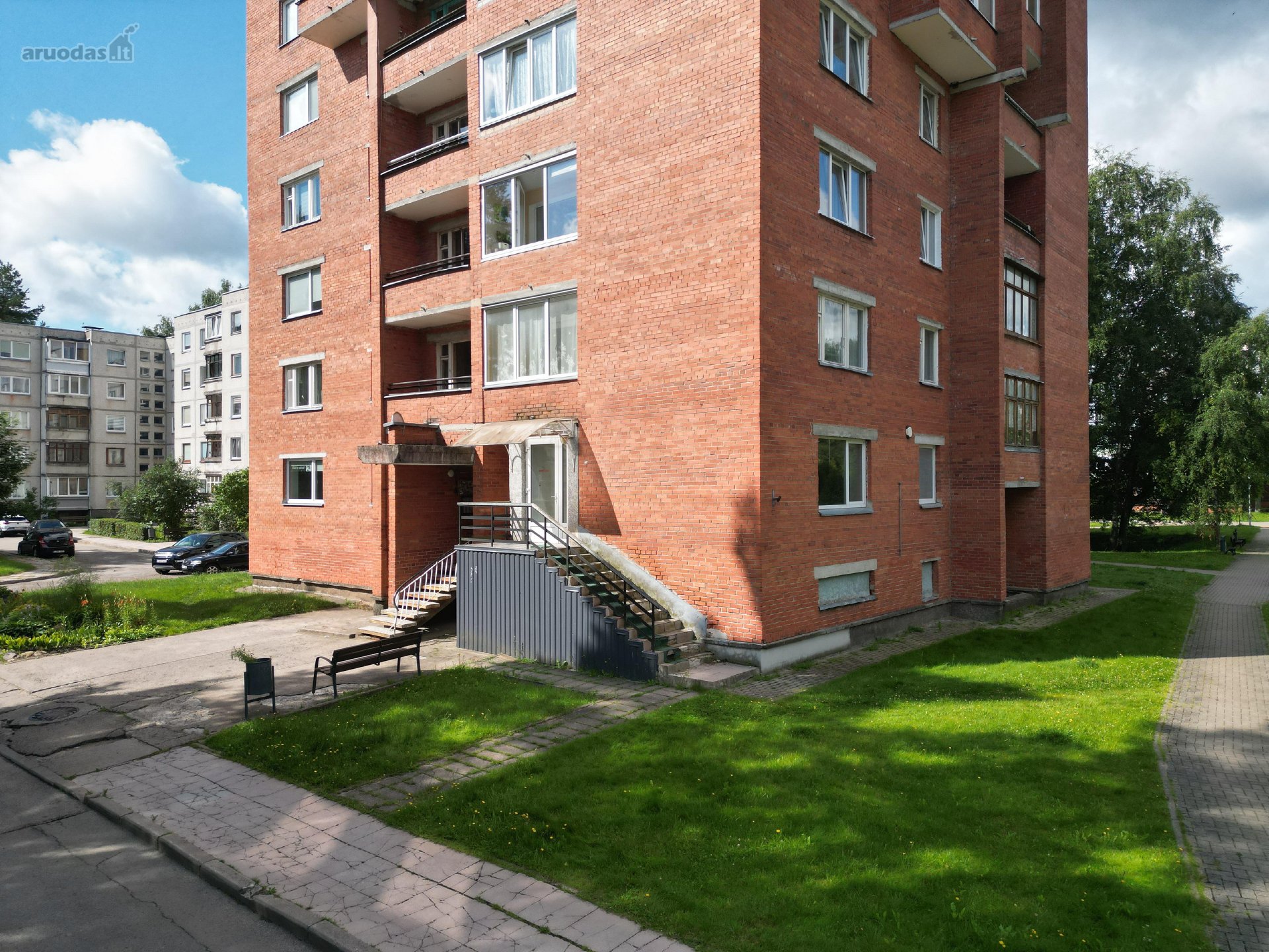 Parduodama komercinės paskirties patalpa