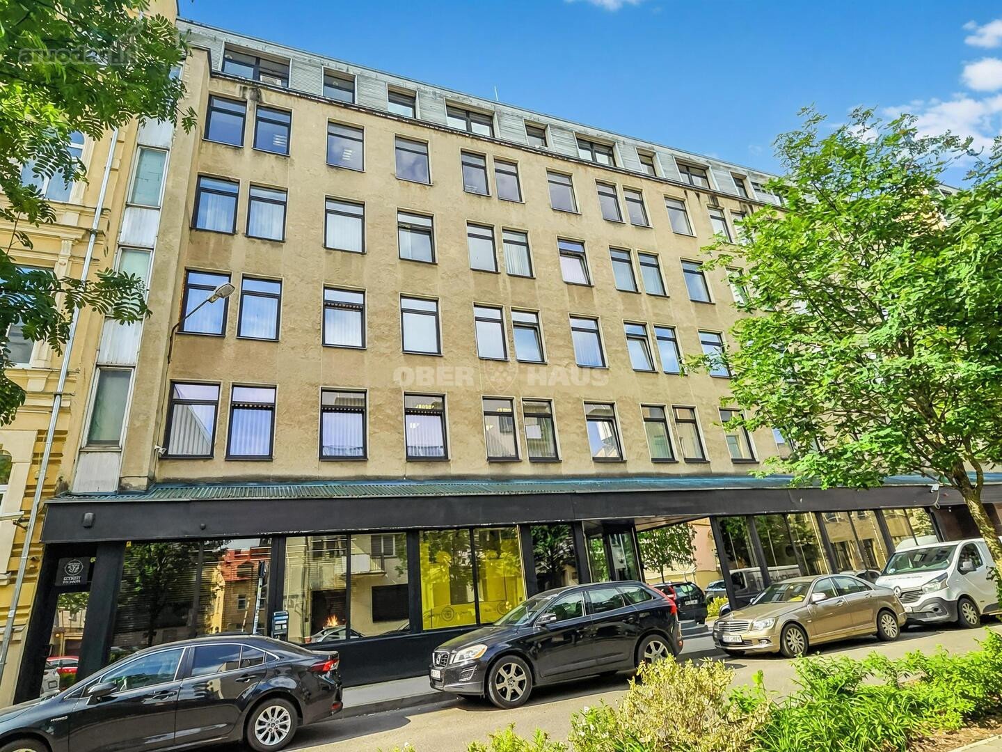 Išnuomojamos 543,55 m² administracinės
