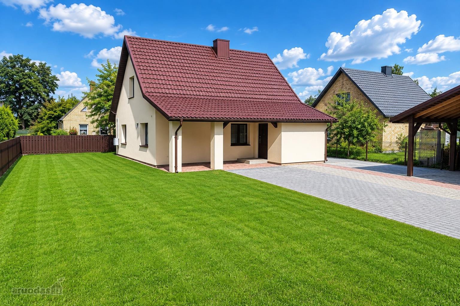 Parduodamas Kokybiškai Renovuotas Namas