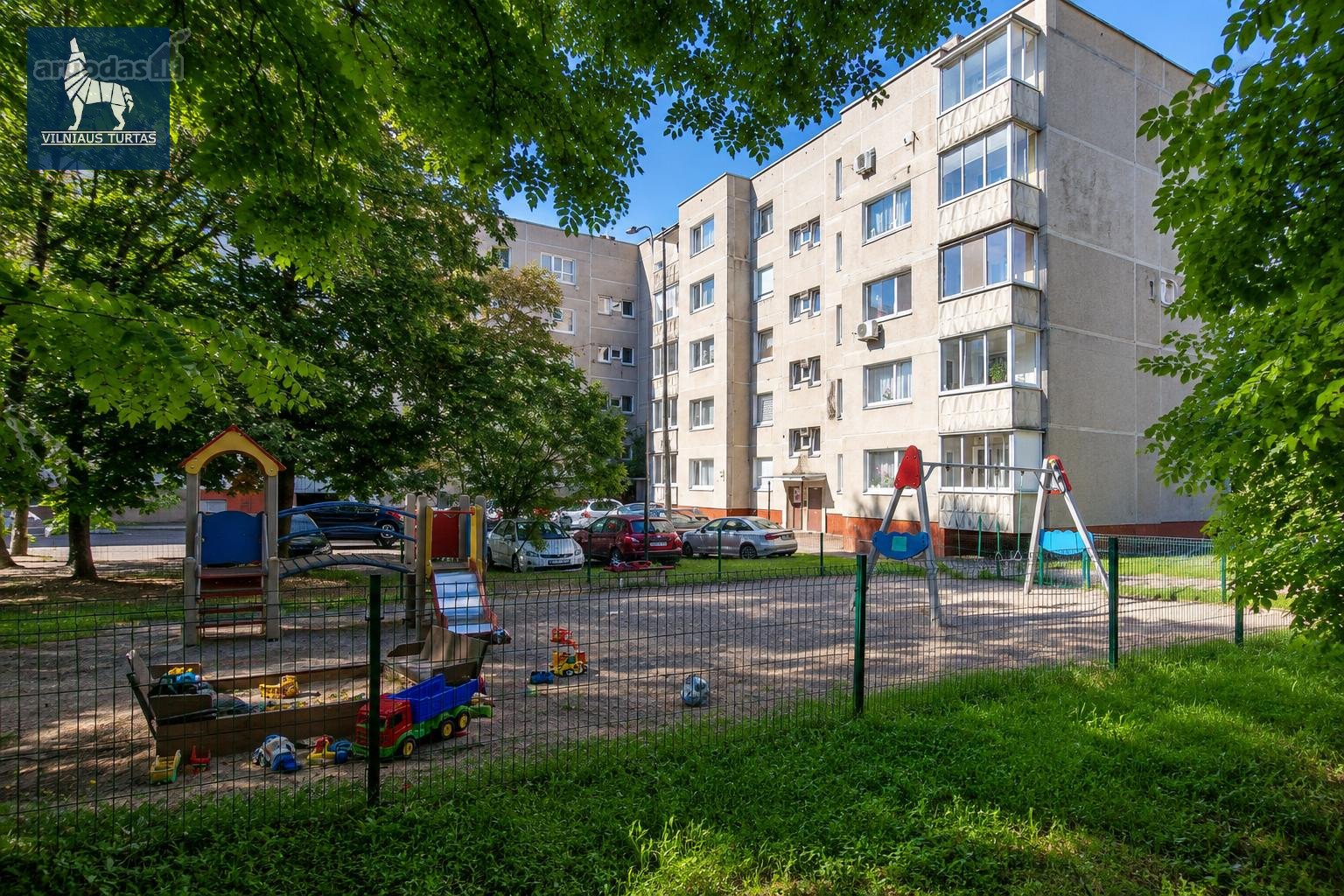 Parduodamas 3 kambarių, 61,66 m² butas Šeškinėje.