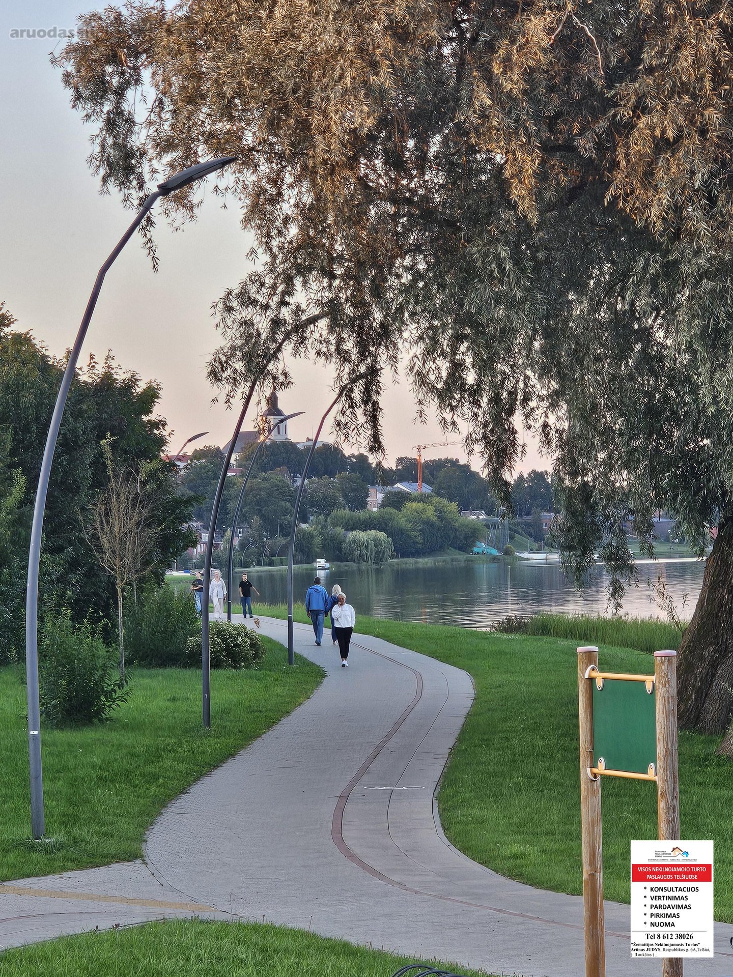 Parduodamas gyvenamasis namas adresu Žarėnų g