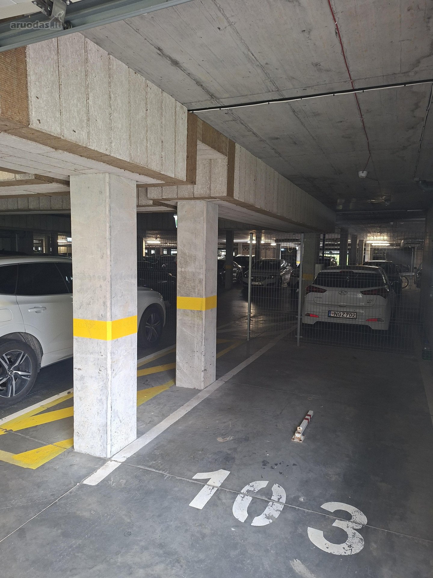 Parduodama požeminė parkingo vieta,