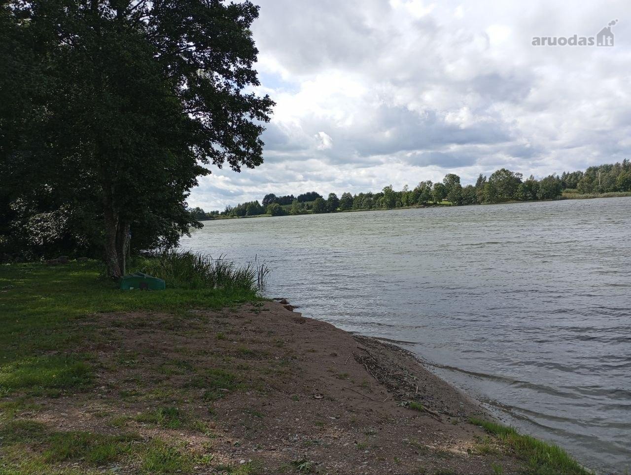 Parduodamas dviejų kambarių butas 10km