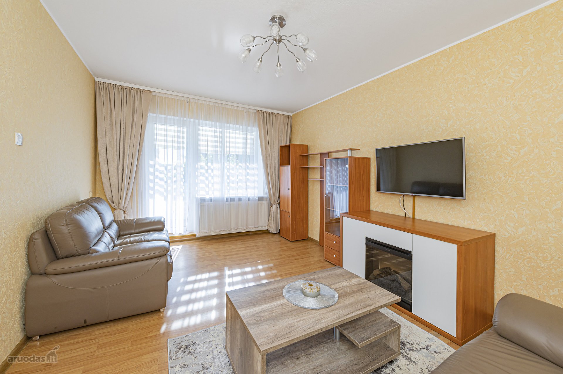 Nuomojamas 36,83 m² ploto, šviesus,