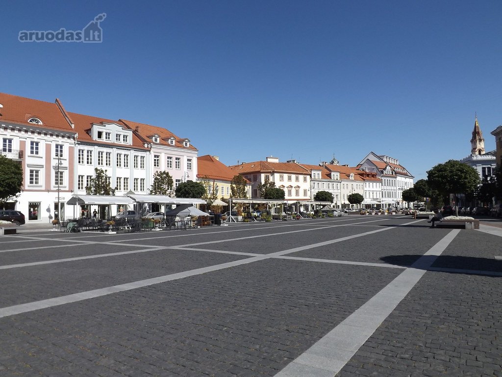 Išnuomojamos išskirtinės 62 kv. m komercinės