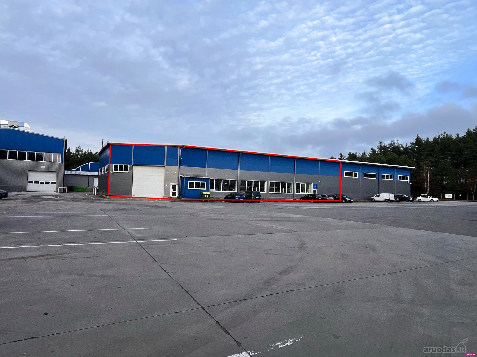 Nuomojamos komercinės patalpos 951 m² – 1215
