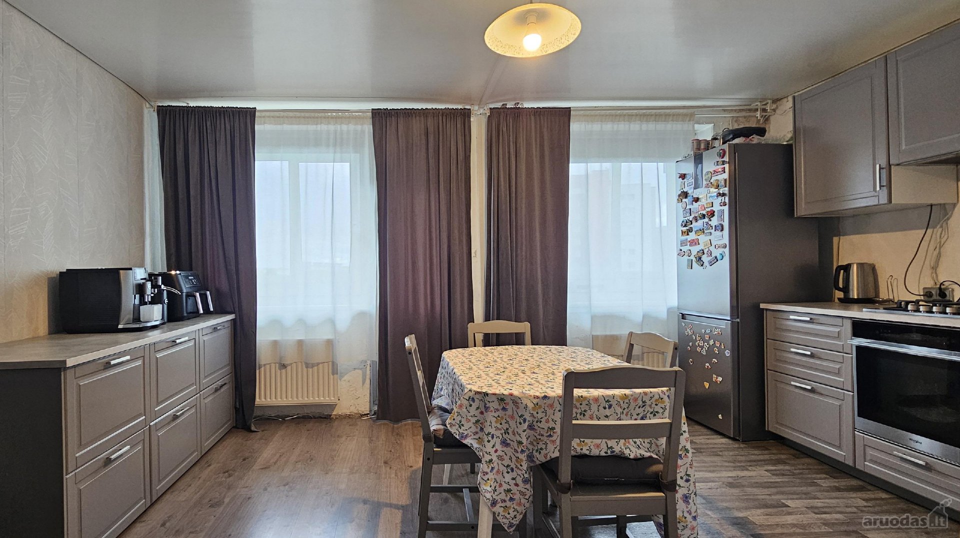 Šviesus, Atnaujintas 3 Kambarių Butas,