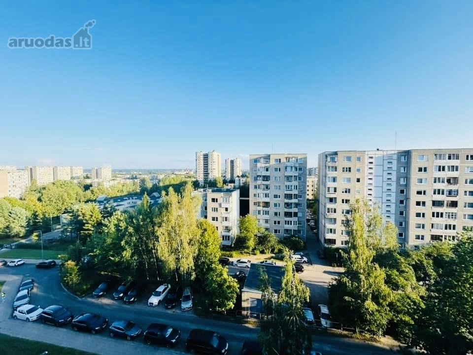 Parduodamas 3 kambarių butas patogioje