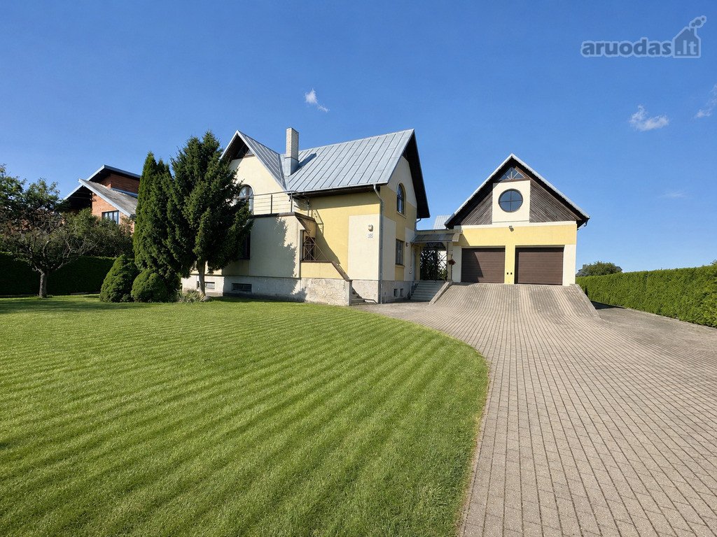 Panevėžio Priemiestyje, Molainiuose