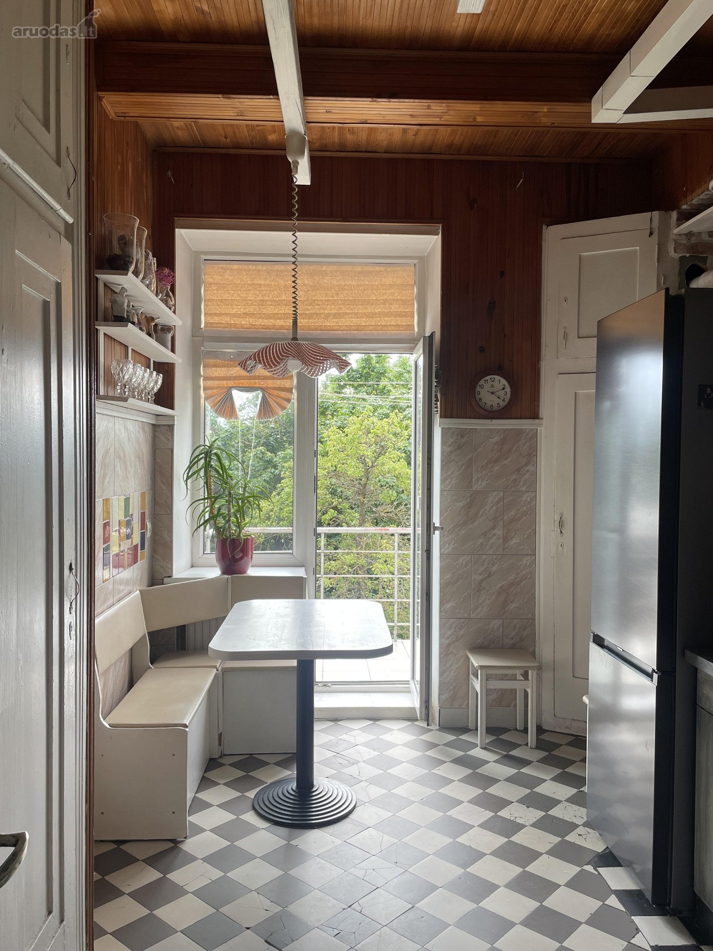 Attention rent from