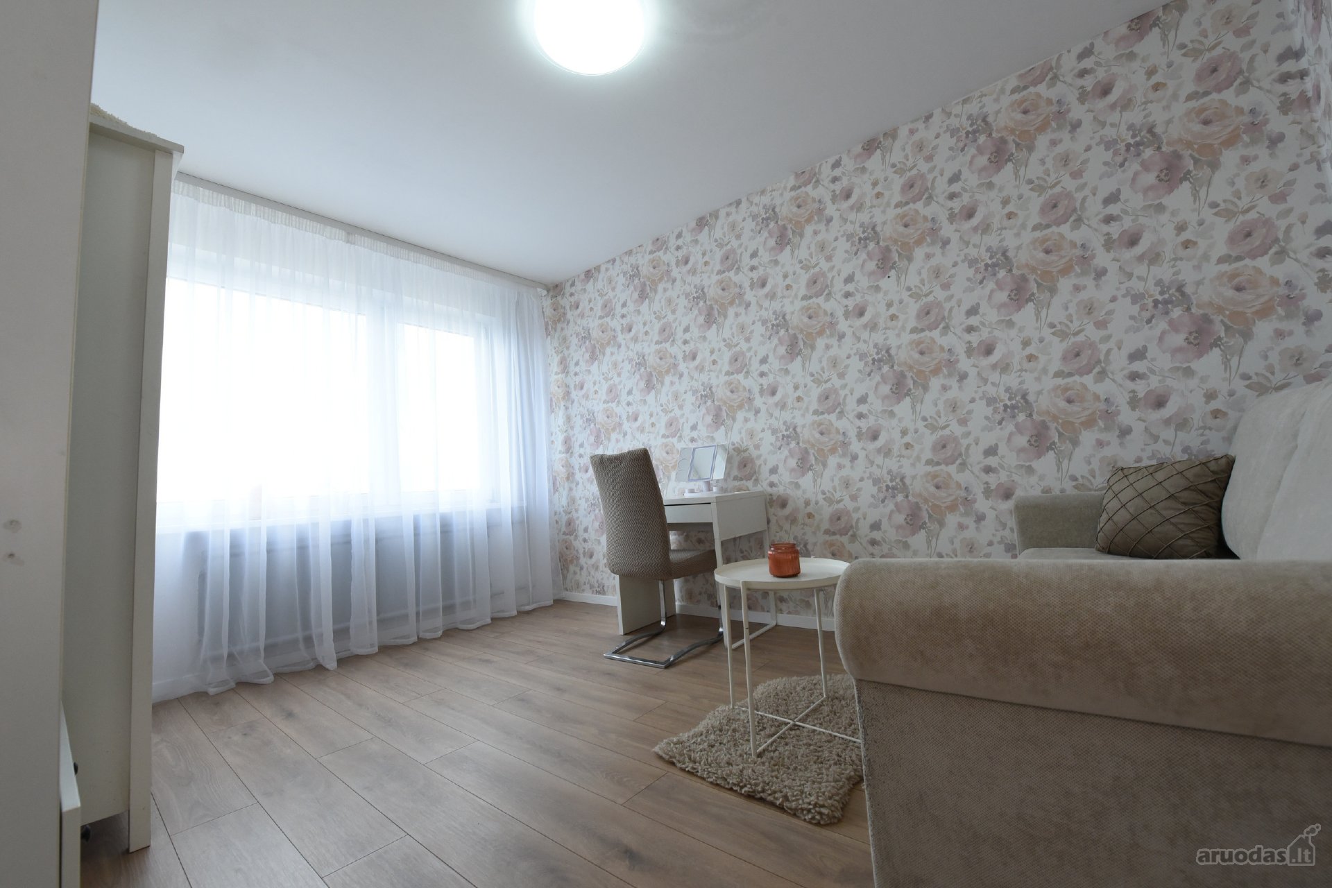 Parduodamas Šviesus Ir Jaukus, 3 kambarių