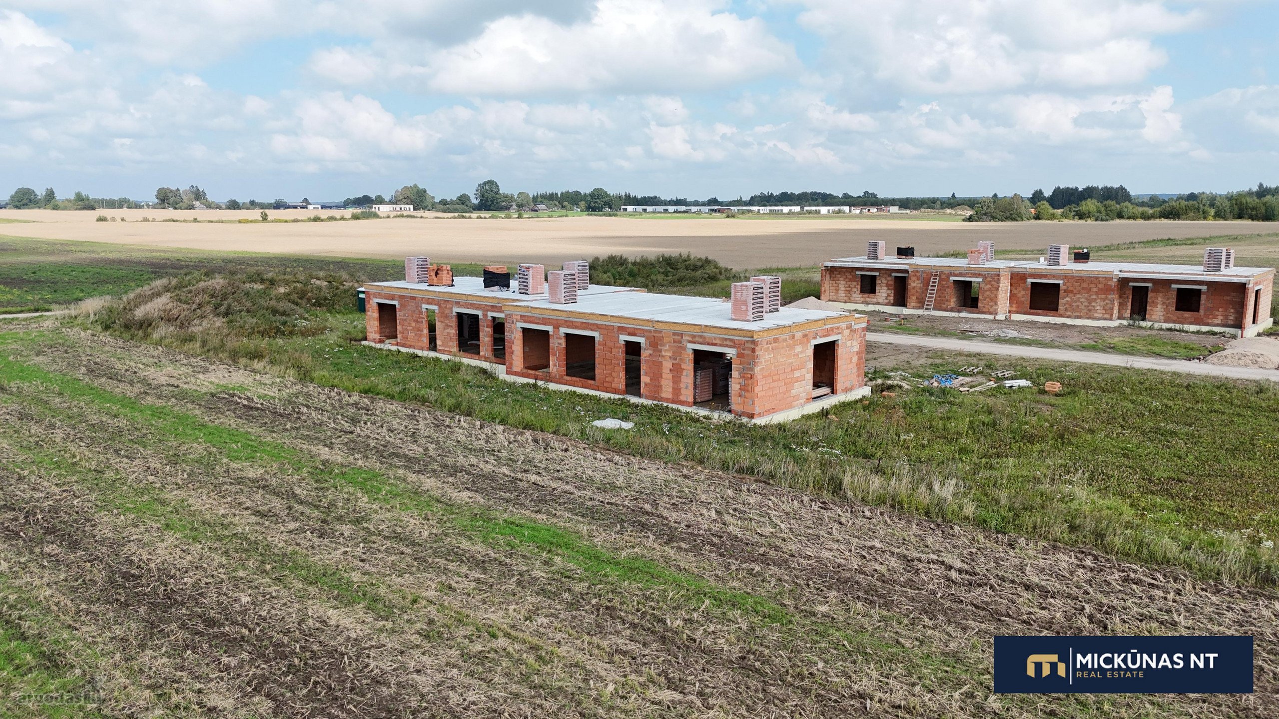 Naujas „Lauko Namai“ Projektas Šalia Ringaudų