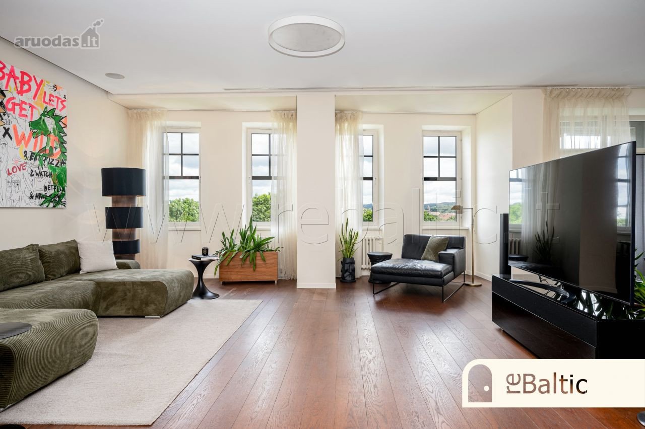 Erdvūs 188 m&sup2; apartamentai per vieną