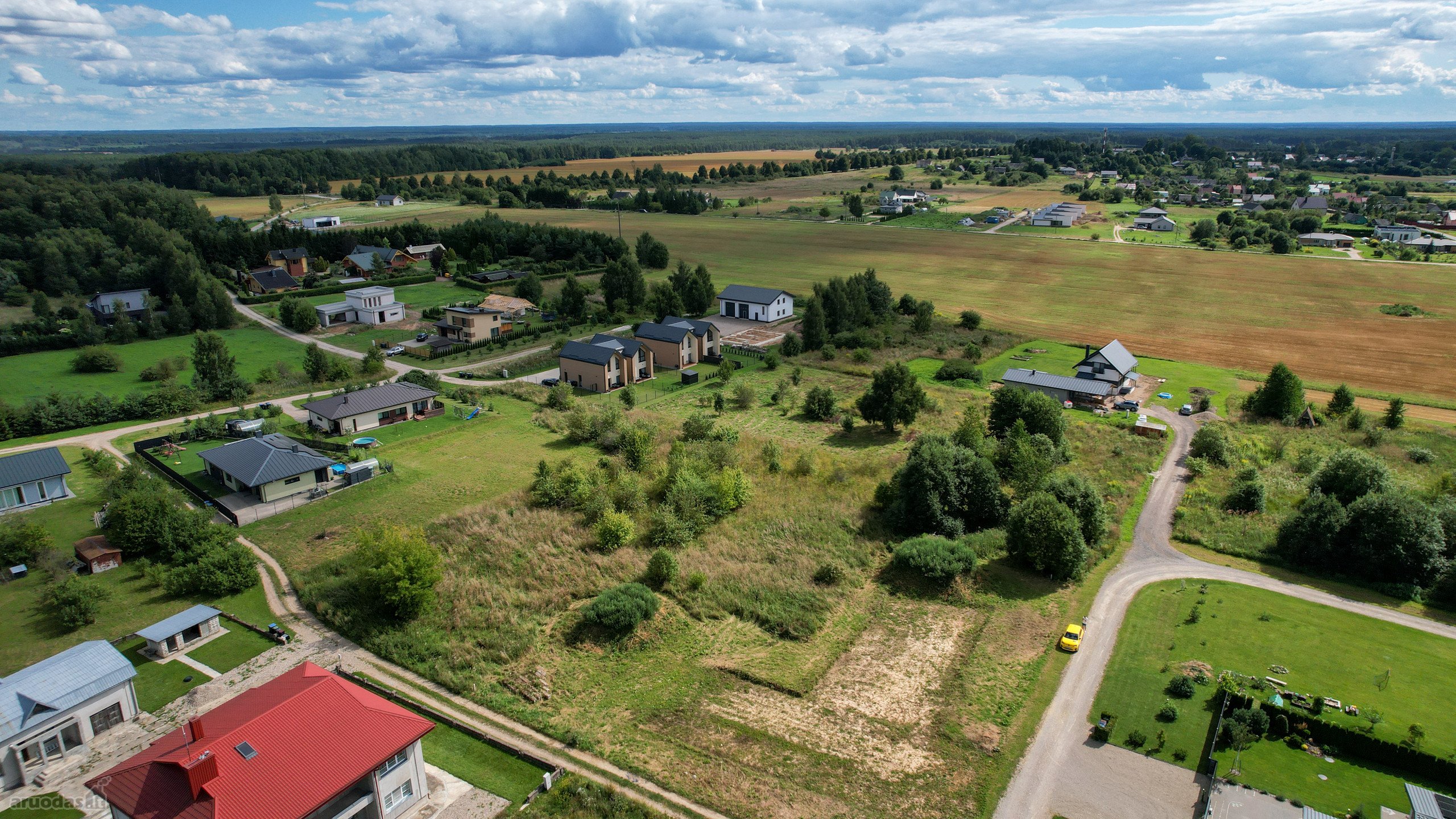 Parduodamas 17,6 aro namų valdos sklypas