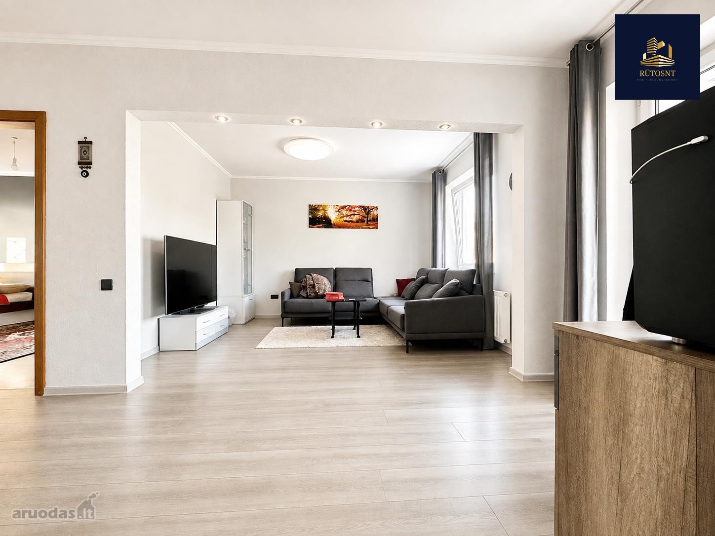 77 M² Erdvės, Kurios Nejausite Kaip Tipiniame