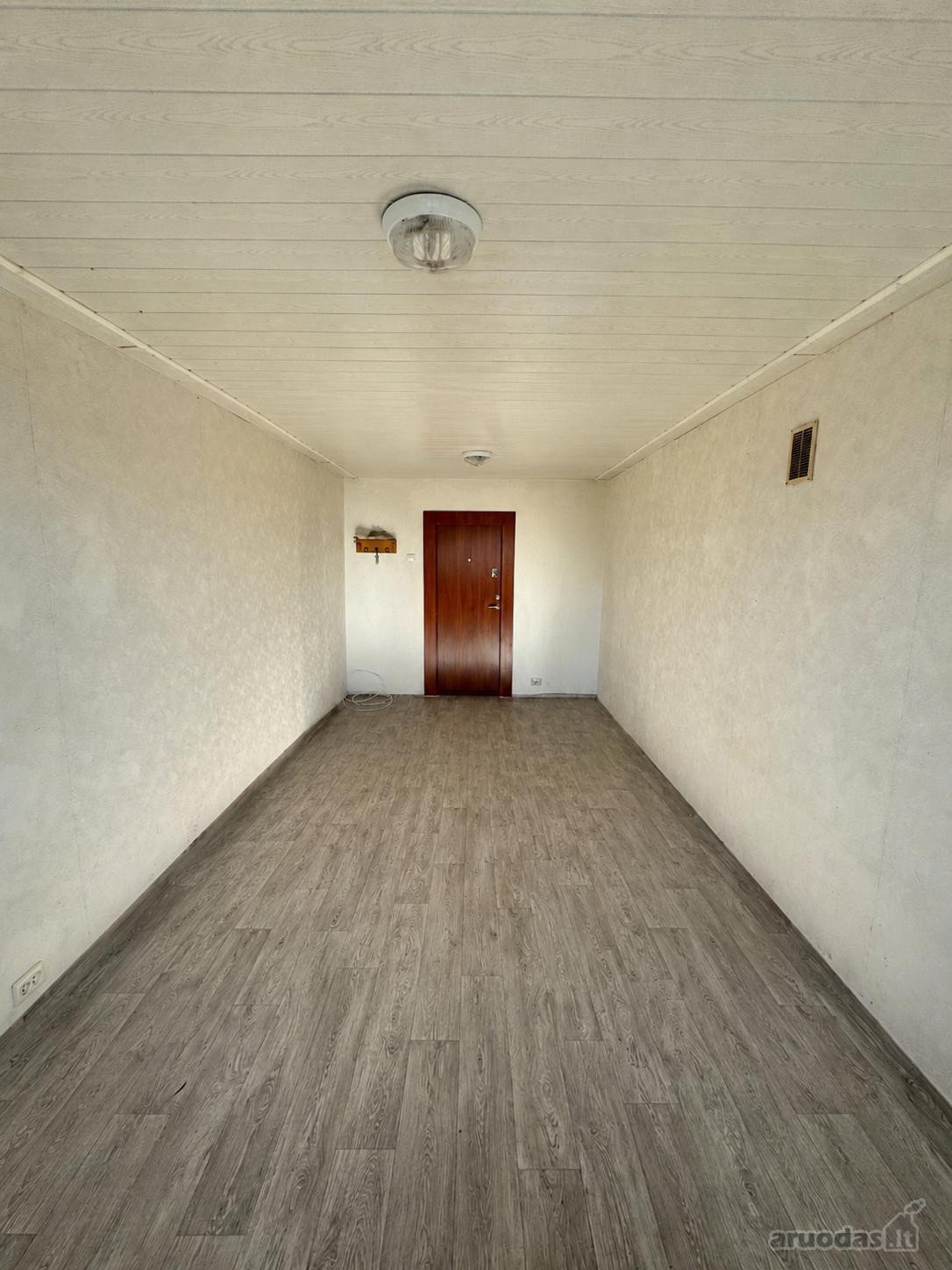 Ramioje Vietoje, Gamtos Apsuptyje,