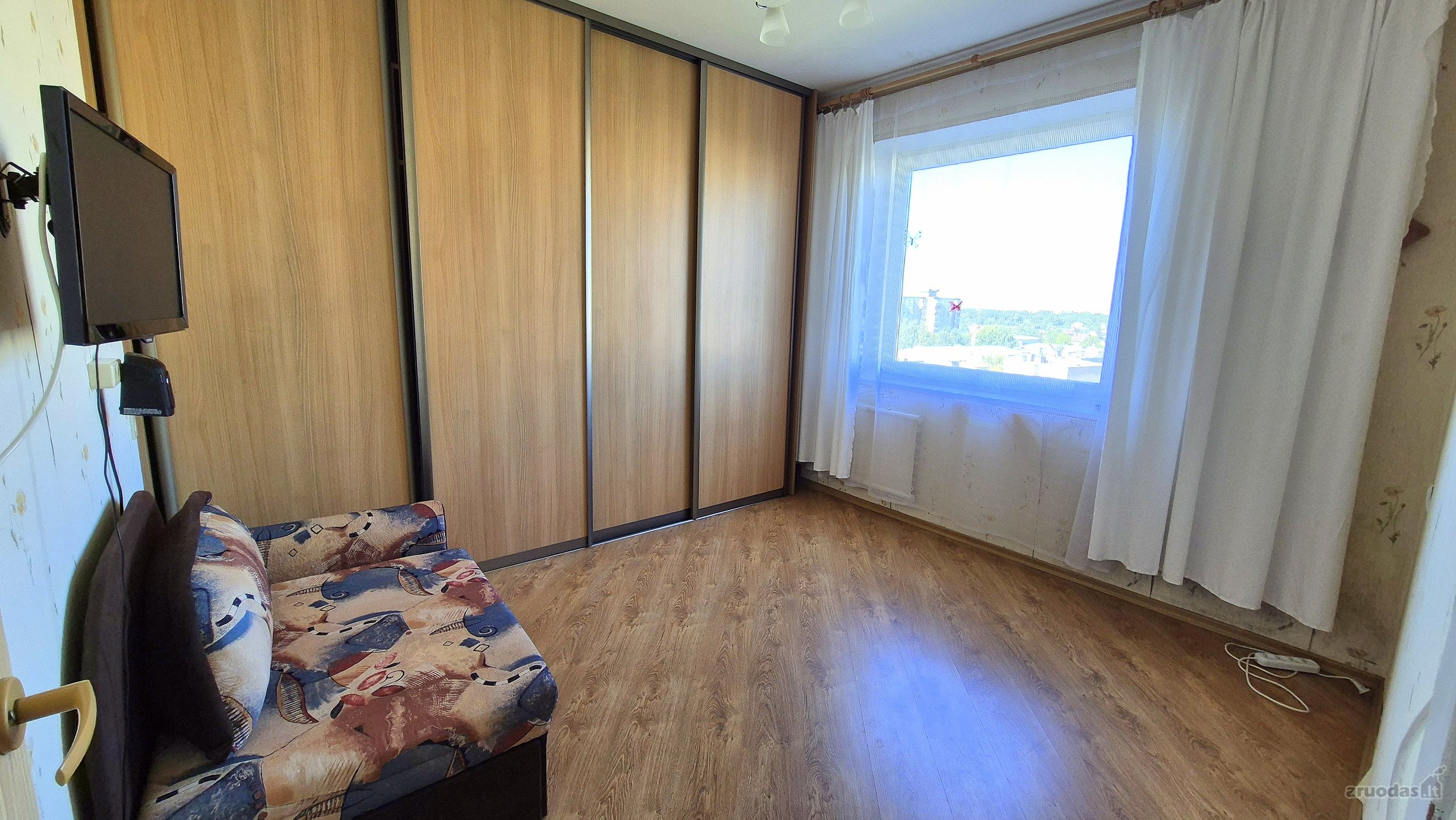 Nuomojamas erdvus, šviesus 2 kamb.butas Baltų