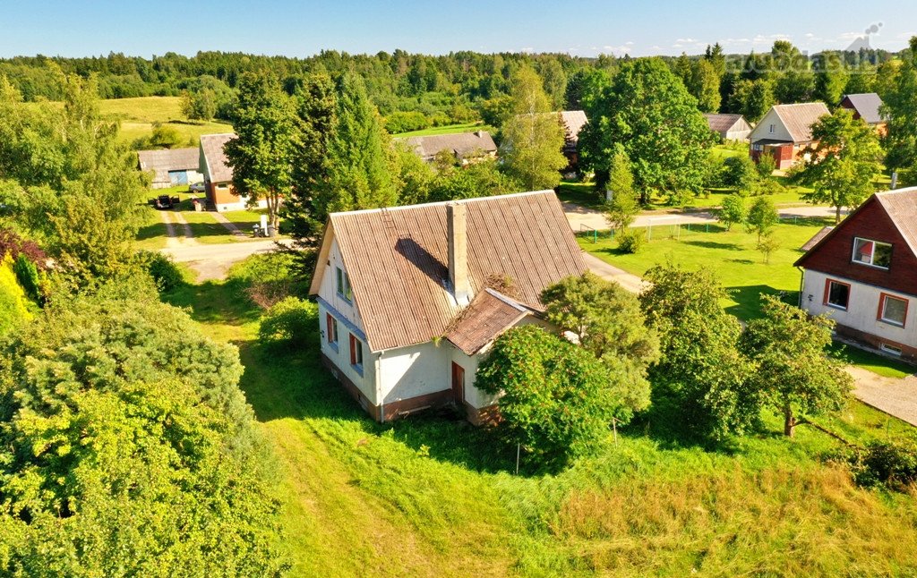 Molėtų rajone, Skudutiškio kaime parduodamas