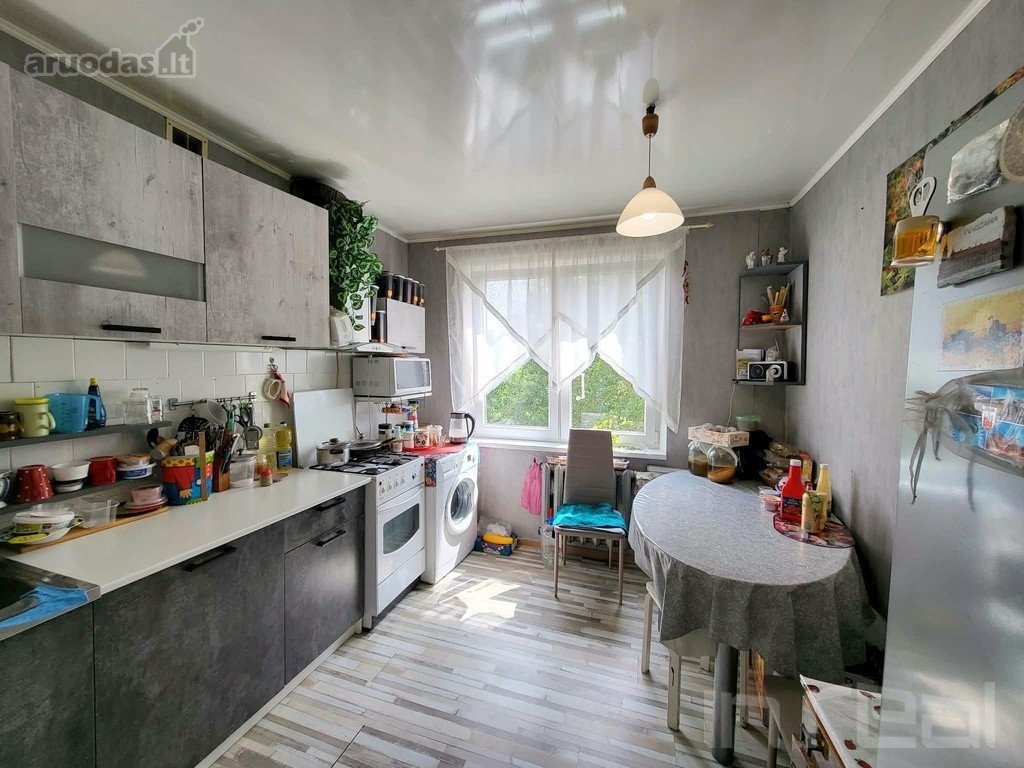 Parduodamas 2k. Butas Puikioje Vietoje Krymo