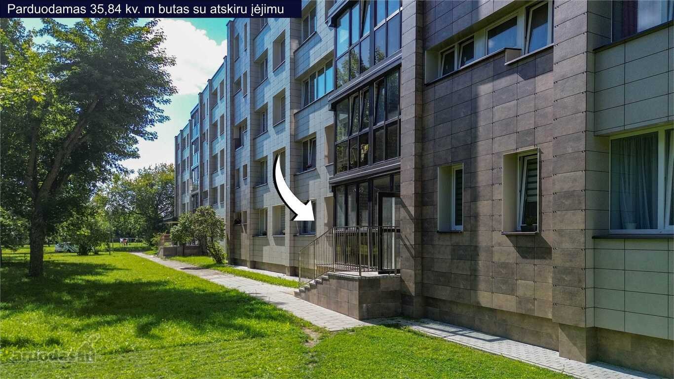 Parduodamas 1 kambario butas Staniūnų g. 78,