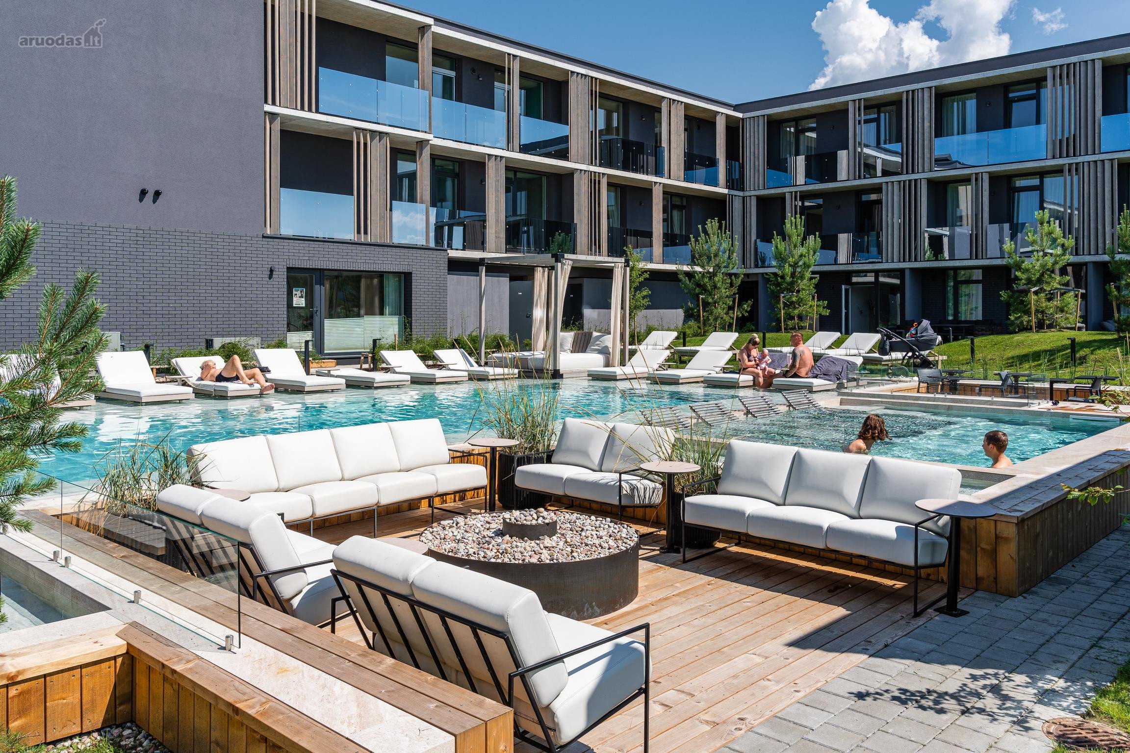 Nauji pilnai įrengti apartamentai