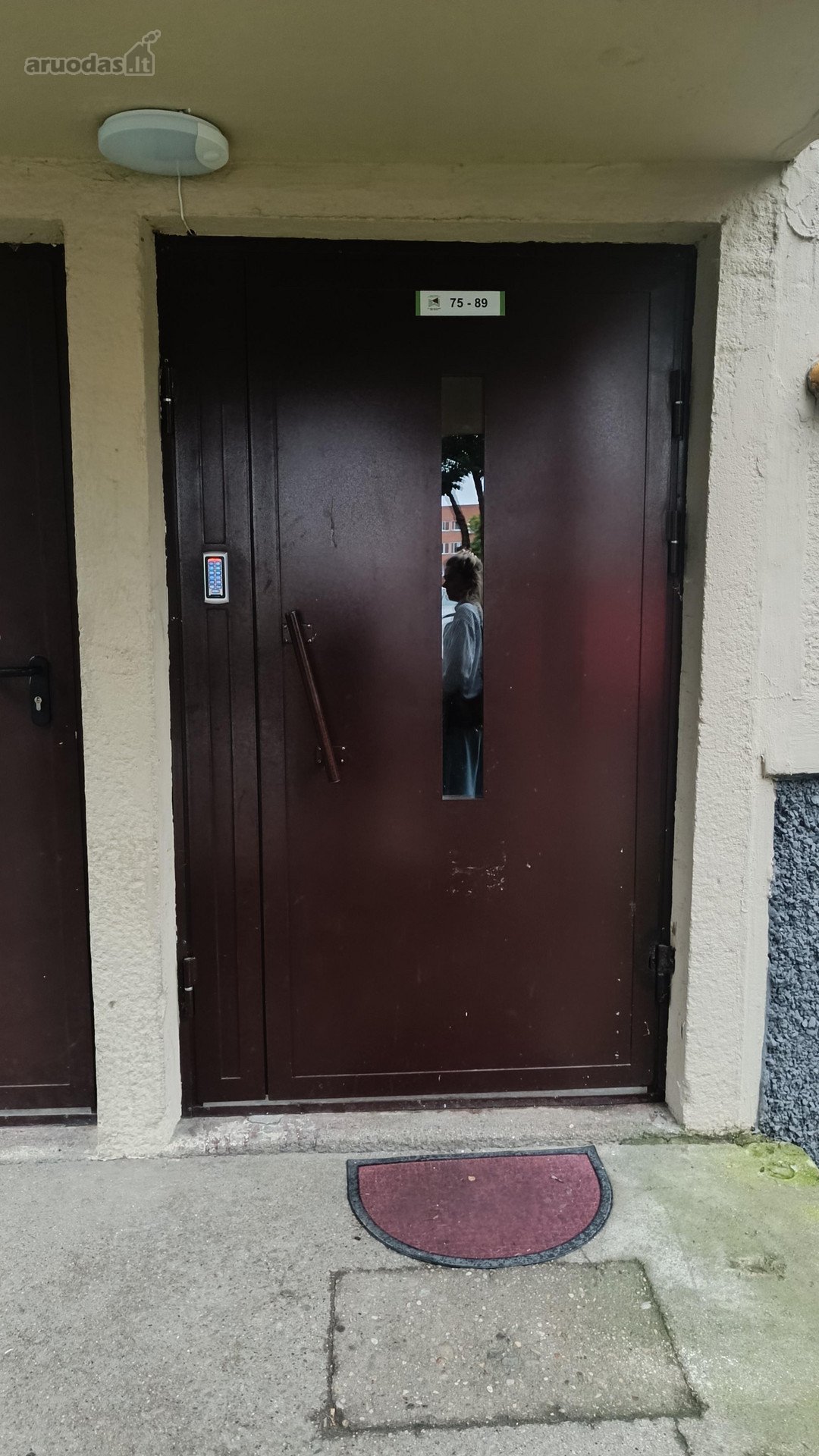 Išnuomuojamas vieno kambario butas po