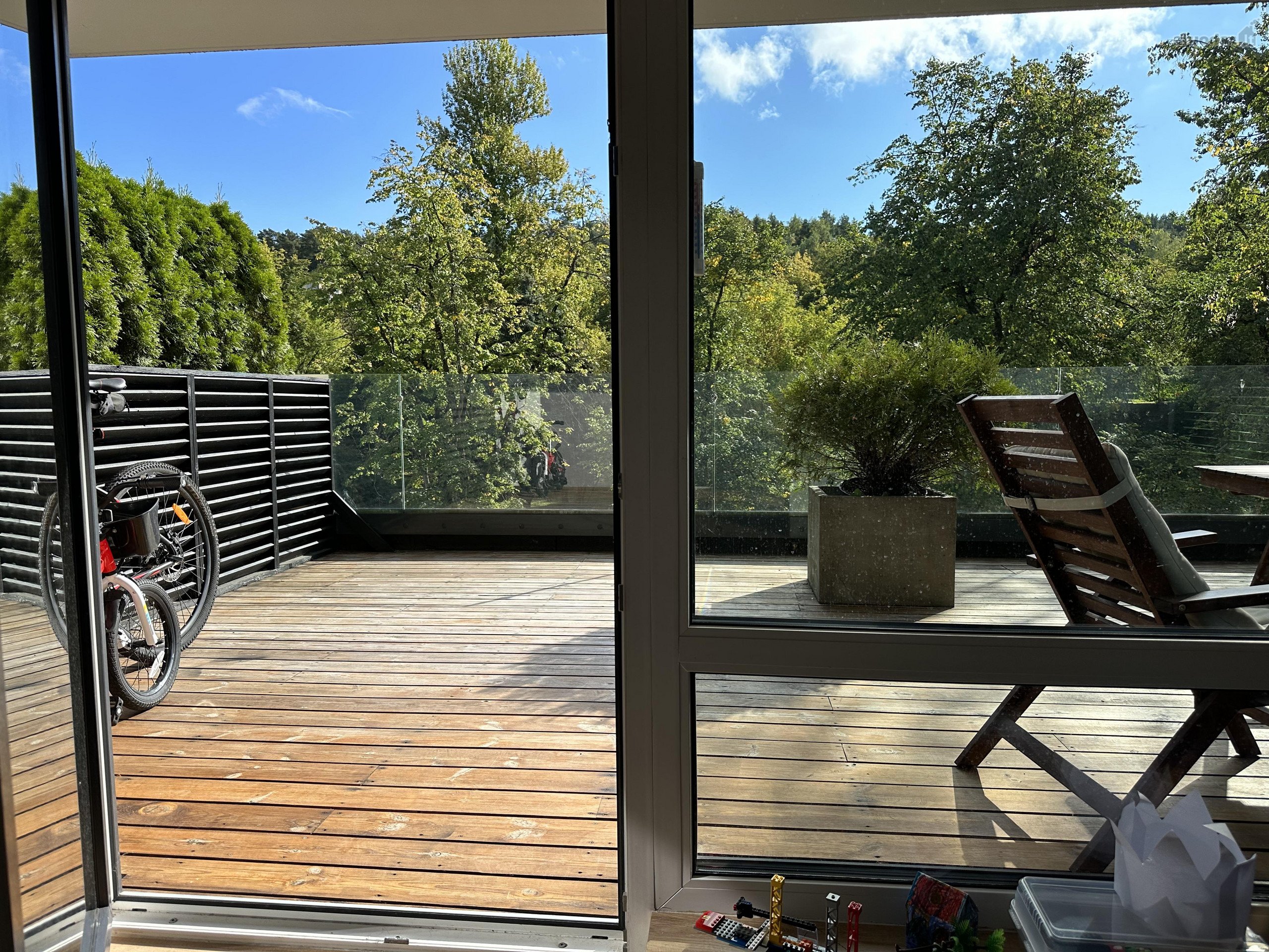 Išskirtinis, pilnai įrengtas 2 k. 51 m² butas