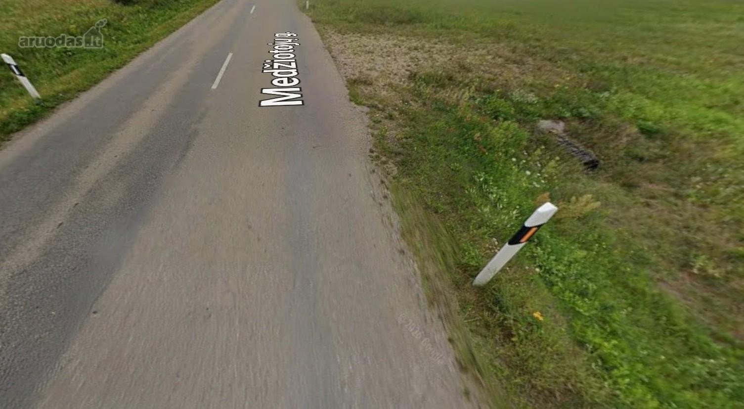Parduodami namų ūkio žemės sklypai pilnai
