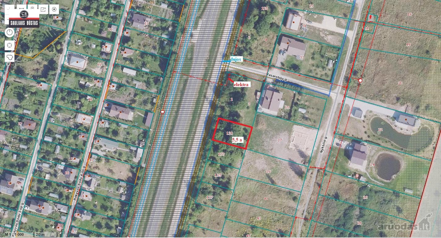 Parduodamas labai pigiai geroje vietoje 5,5 a