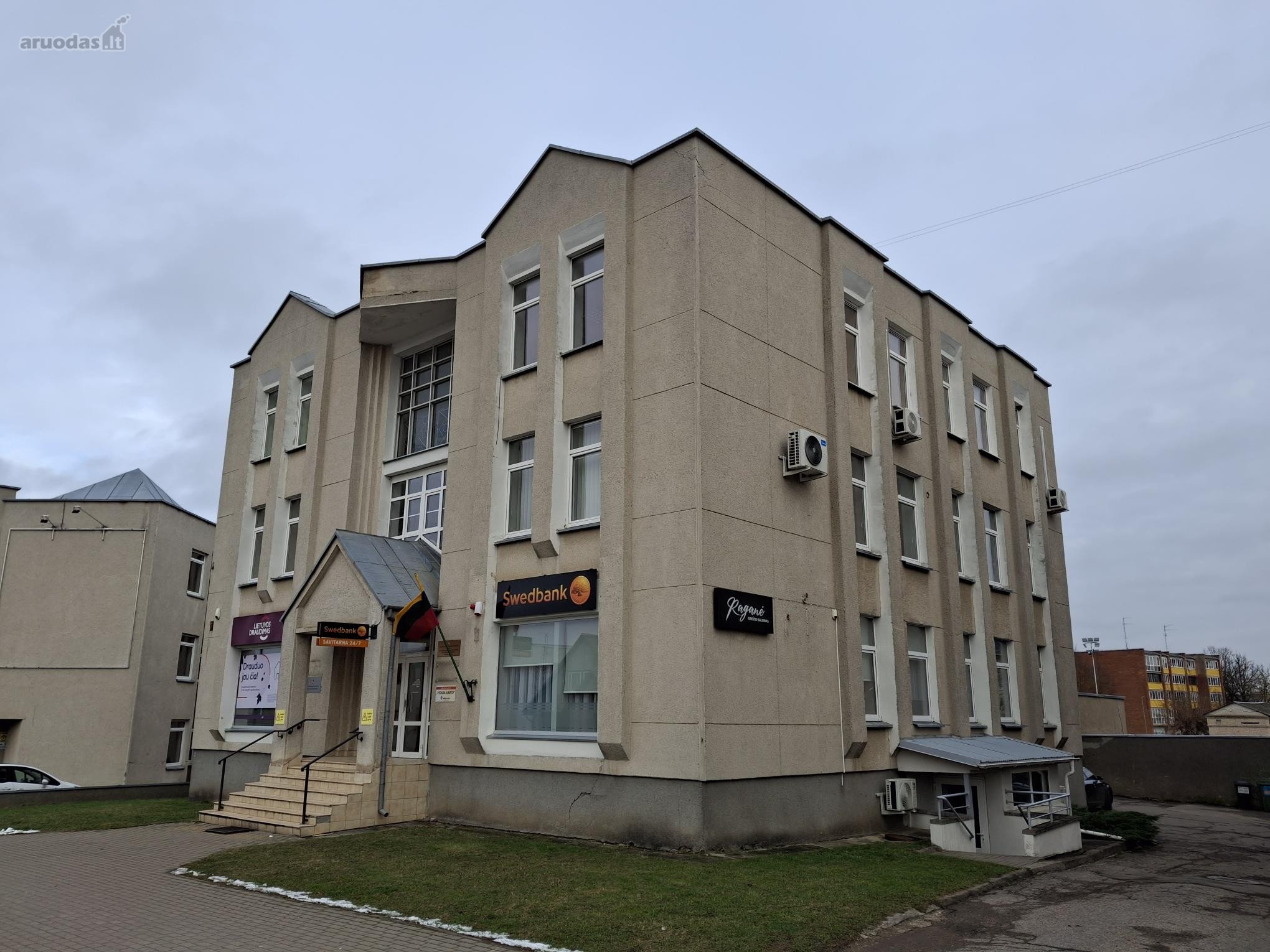 Nuomojamos administracinės paskirties