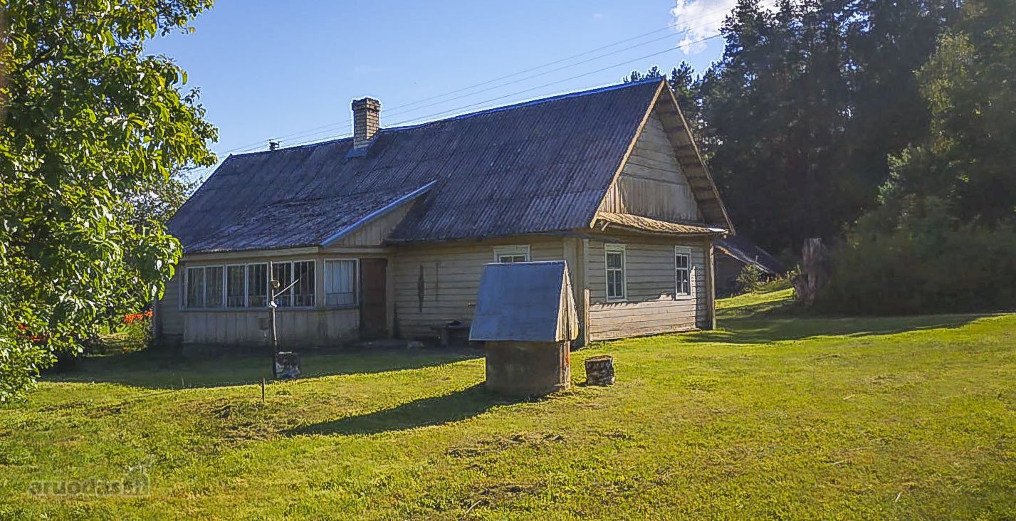 Parduodama jauki ir labai tvarkinga sodyba