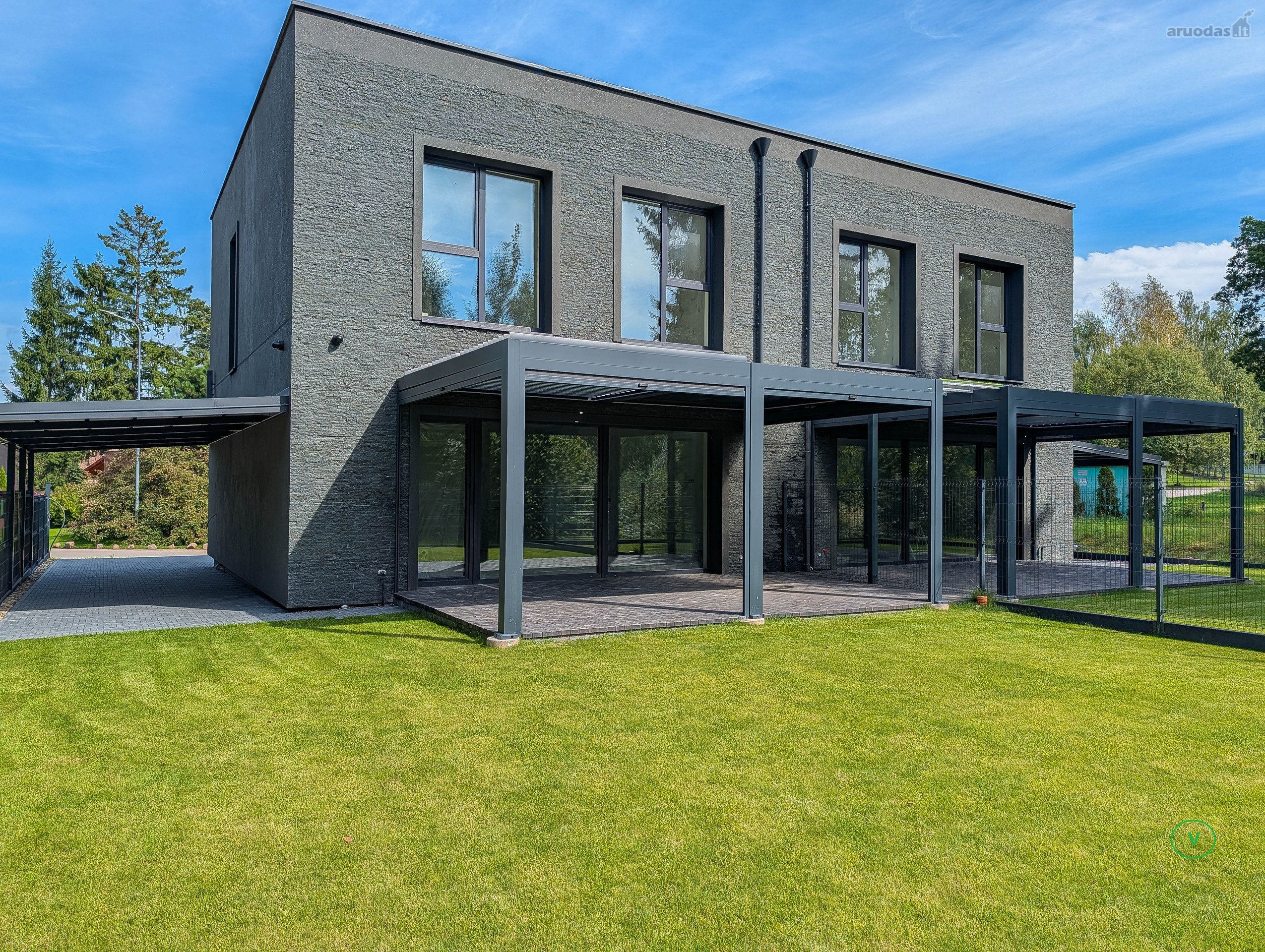 Išskirtiniai Modernios Architektūros Namai