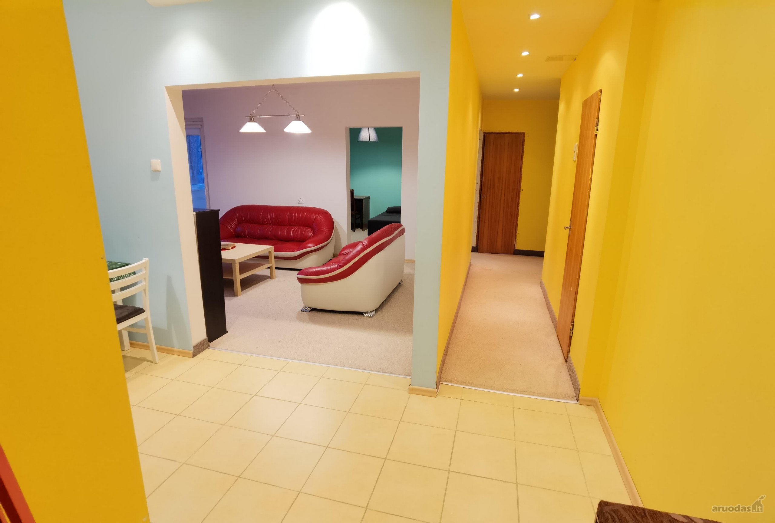 Parduodamas erdvus 3 kambarių, 66,08 m² butas