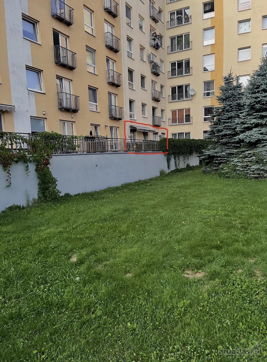 Parduodamas naujai įrengtas, šviesus ir