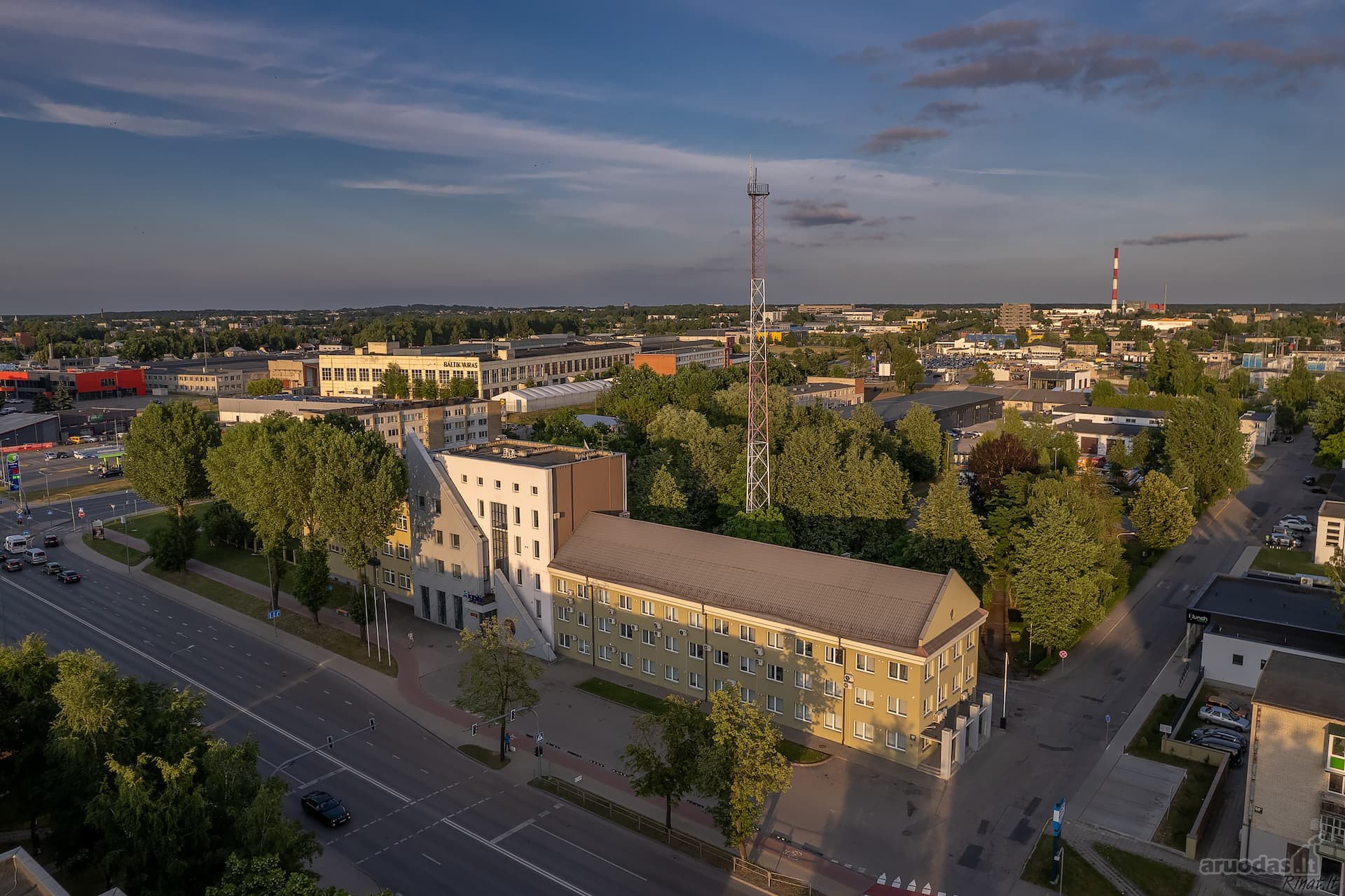 Šiaulių verslo parke nuomojamos įvairios