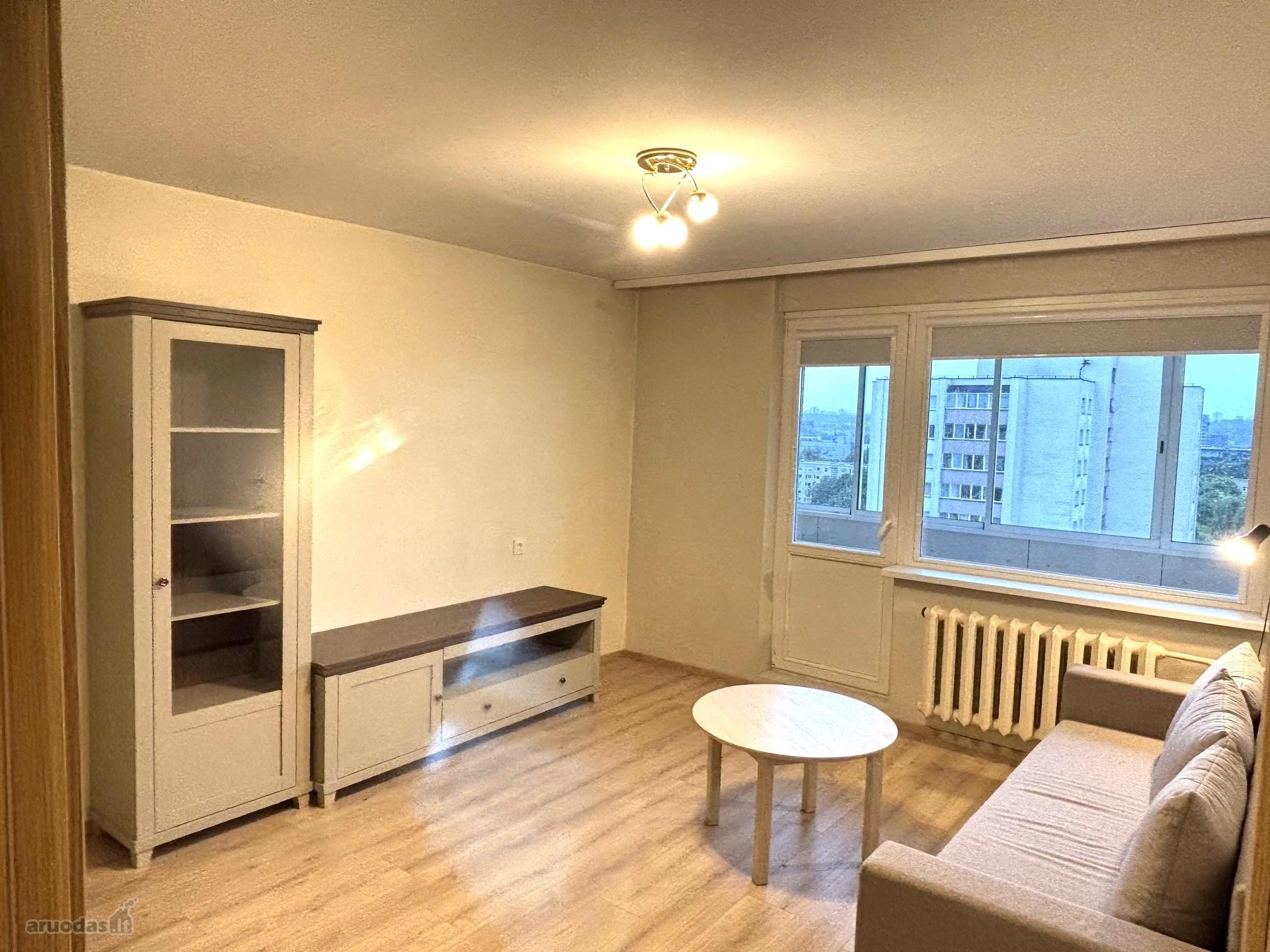 Nuomoju 1 kambario butą Žirmūnų g. 123,