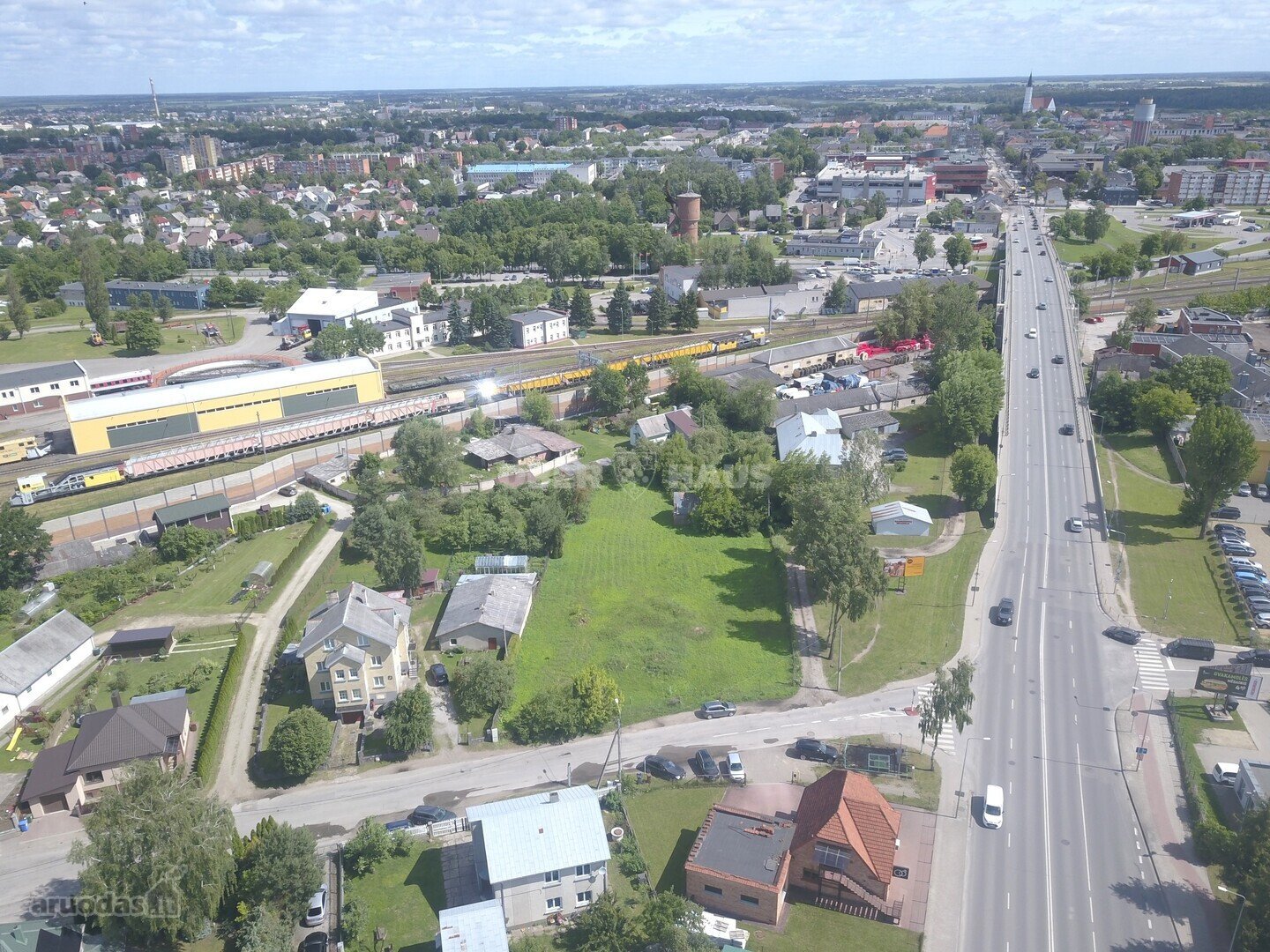 Parduodamas 33 arų komercinės paskirties