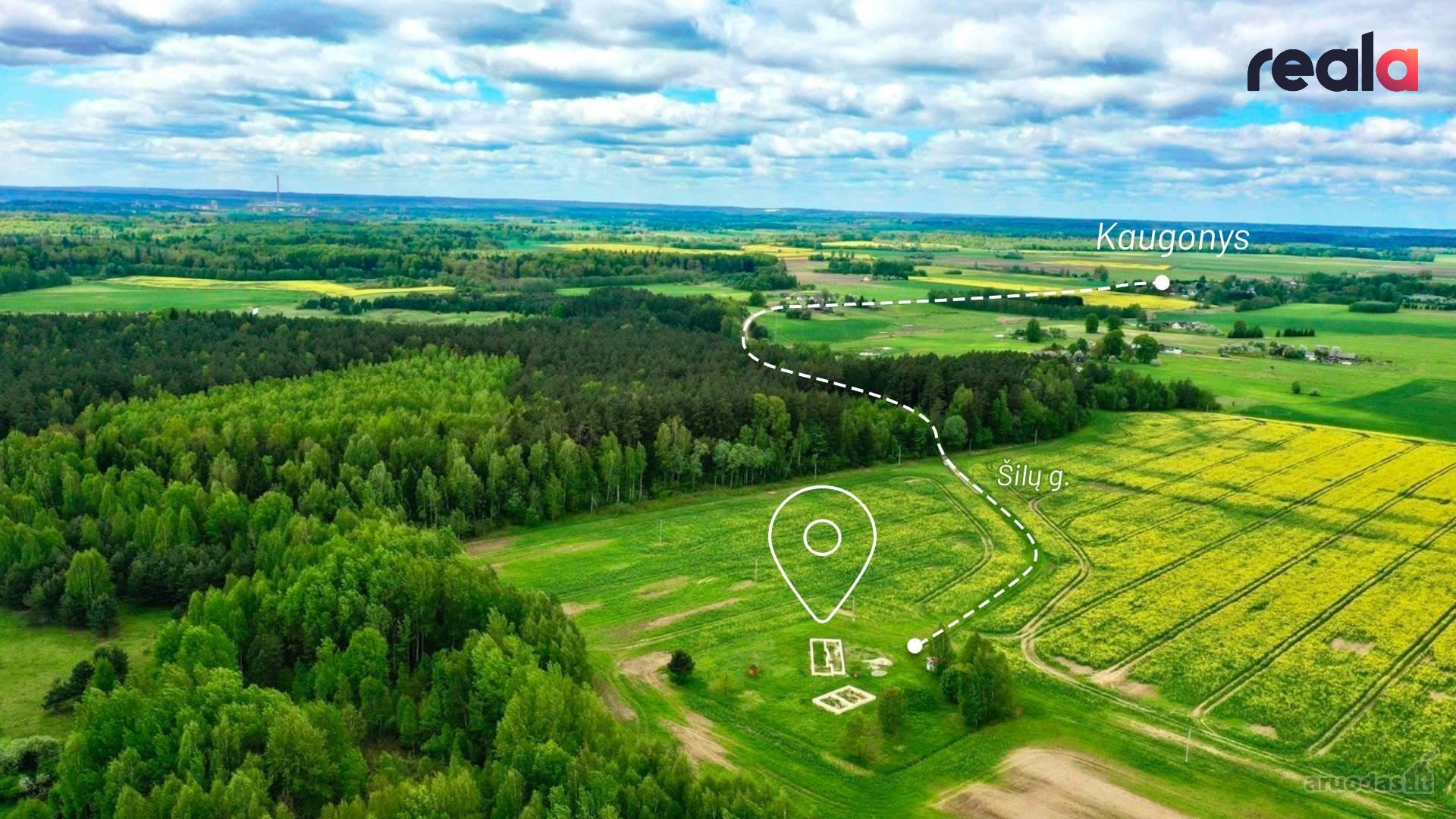 Parduodamas Erdvus 27 Arų Sklypas Šalia Miško